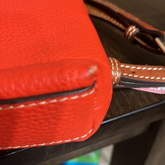 Dooney & Bourke small pebble leather crossbody. - Picture 5 of 6